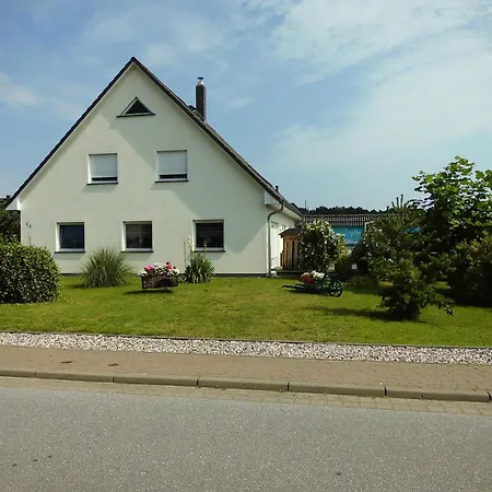 In Trassenheide, Wlan, Sitzecke Mit Grill *