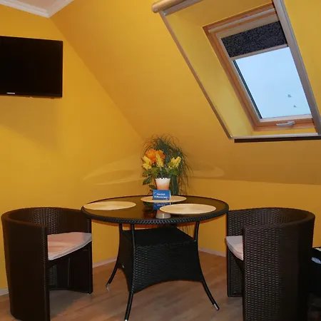 公寓 In Trassenheide, Wlan, Sitzecke Mit Grill